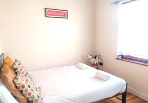 Studio Flat near Liverpool st & Shoreditch London.