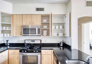 Sunny Playa Del Rey 2BR w/Pool, Spa & Gym, nr Playa Beach, by Blueground