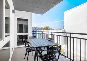 Sunny Redondo Beach 1BR w/Pool, Gym, steps to Beach, by Blueground