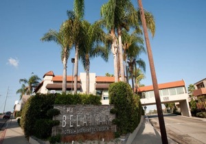 The Belamar Hotel Manhattan Beach, Tapestry by Hilton