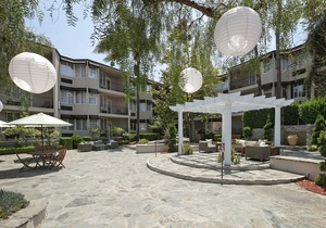 The Belamar Hotel Manhattan Beach, Tapestry by Hilton