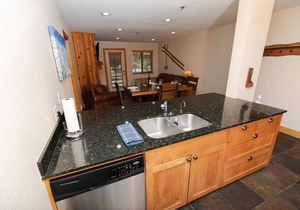 The Meadows-Large Family Condo in Kirkwood