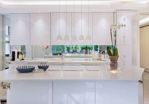The White Peace Garden 3 bed Hampstead - by Out of Office Lifestyle