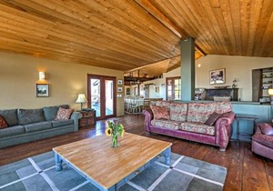 Tranquil Mountain Retreat with Pool and Views in Jamul!