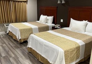 Travelodge by Wyndham Brea