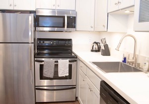 Trendy Loft with Private Patio in the Central Area of DTLA