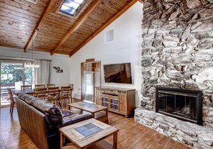 Trout Creek Lodge