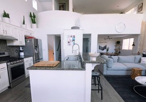 Venice Beach Home w/ 20 ft Ceiling, Rooftop Deck & 1 Block from Beach!