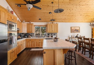 View on the Rocks. Brand new addition 2 bedrooms, game room, deck and more!
