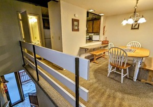 Year-Round Escape – Cozy Townhome at base of Snow Summit