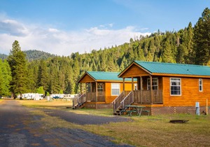 Yosemite Lakes Cabin 39