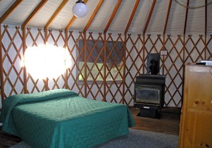 Yosemite Lakes River Yurt 22