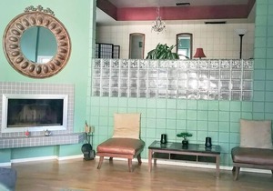Your safe & hidden luxury mini-mansion in Hollywood Hills