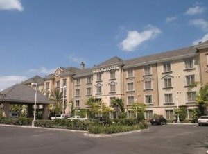 Ayres Hotel | Platinum Triangle
