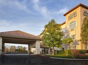 Ayres Ontario At The Mills Mall | Ontario