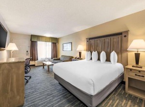 Americana Inn | San Ysidro