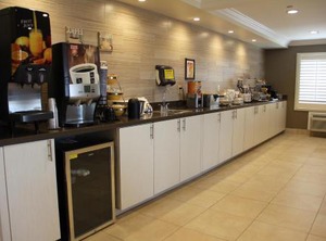 Ontario Airport Inn | North Hollywood