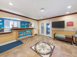 Harbour Inn | Sunset Beach