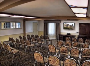 Hilton Garden Inn | Five Points Northeast