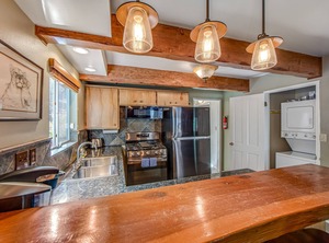 Arrowhead | Cedar Glen