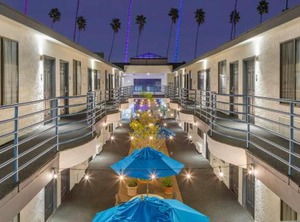 Ontario Airport Inn | Mid-City