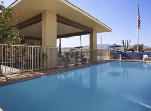 Days Inn | Gilroy