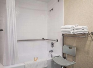 Days Inn | Gilroy