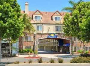 Ontario Airport Inn | Lawndale