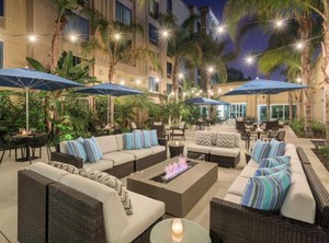 Doubletree | Commerce