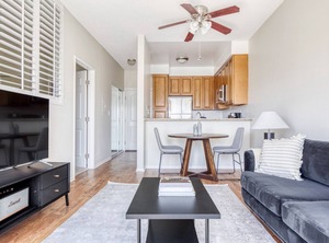 The Emerson Grand Ave Los Angeles | NoHo Arts District