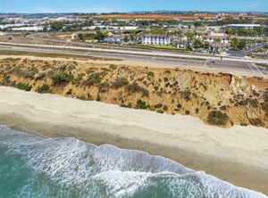 Hilton Garden Inn Beach | Carlsbad