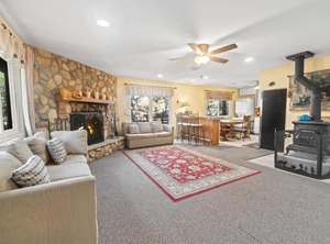 R Retreat | Sugarloaf