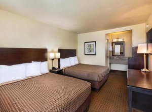 Key Inn | Tustin