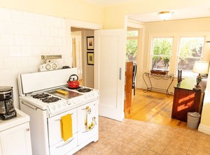 Cozy | Larchmont