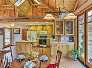 Shasta Cascade Getaway Ranch | Weaverville