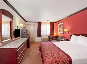 Ramada | Lamanda Park