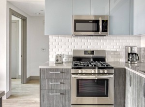 The Emerson Grand Ave Los Angeles | Mid-Wilshire