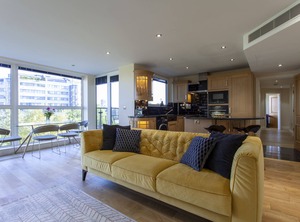 Canary Wharf | Sands End