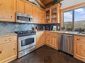 Retreat | Castle Glen Estates