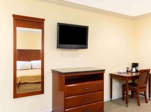 Travelodge | Brea