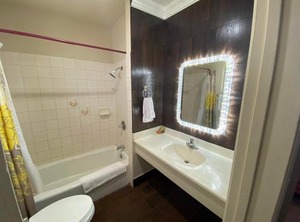 Orange Villa Park Motel | Orange