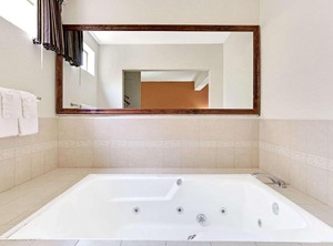 Miyako Hotel Torrance | Southwood Riviera