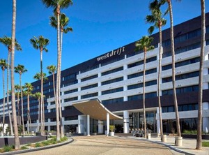 Westdrift Manhattan Beach Autograph | Manhattan Beach