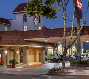 South Bay Hotel 