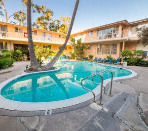 Cal Mar Hotel 