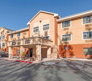 Stay America Suites Orange County Forest 