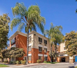 Ontario Airport Inn 