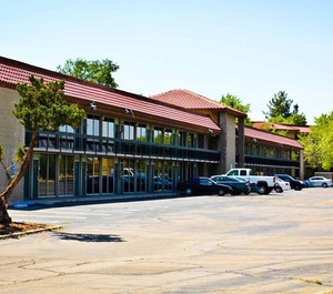 Green Tree Inn Stay 