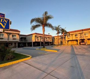 Orange Tustin Inn 