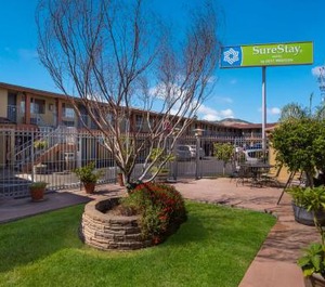 Surestay Hotel 